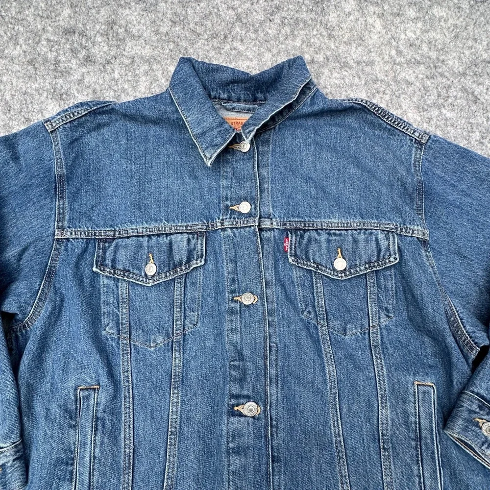 Levis Baggy Trucker Jacket Men's Size X Large Blue Denim New With Tags
